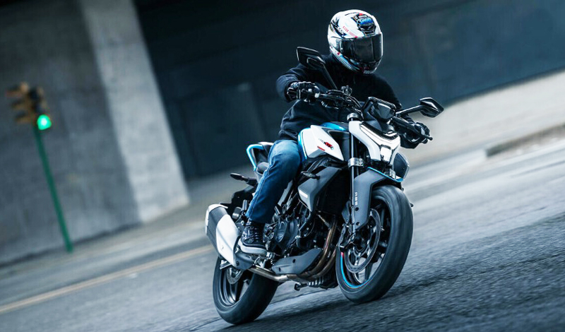 Conoce la CFMOTO 450NK: La fusión tecnológica en una motocicleta deportiva