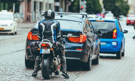 Consejos para manejar en el tráfico denso de tu ciudad