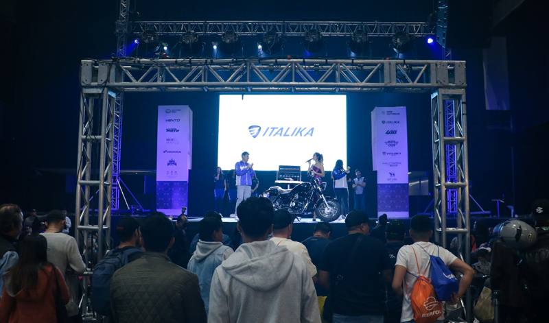 ITALIKA regaló una TC250 a una de las asistentes de EXPO MOTO