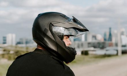 Protege tu pasión, descubre el casco ideal para tus aventuras en dos ruedas