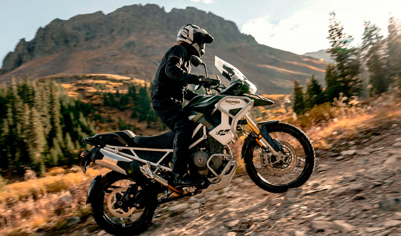 Triumph Tiger 1200 2024: mejoras en ergonomía y la suavidad del motor