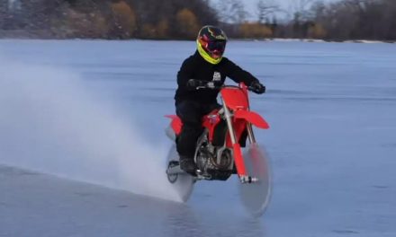 Conoce la innovación extrema, Honda CRF250R con Hojas de Sierra Industrial