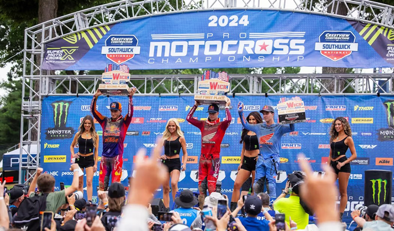 La constancia le da a Jett Lawrence su cuarta victoria de la temporada en el Campeonato de Motocross Profesional en Southwick