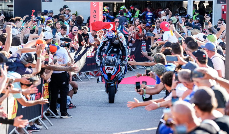 Toprak Razgatlioglu hace historia en el WorldSBK con una racha récord de 13 victorias consecutivas