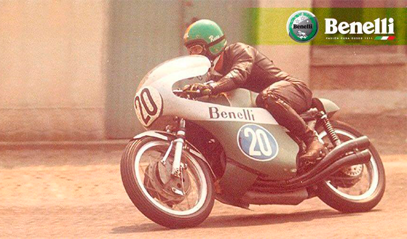 Kel Carruthers, la leyenda del motociclismo que triunfó en dos profesiones