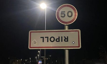 Señales de tráfico invertidas, un nuevo desafío para los motociclistas