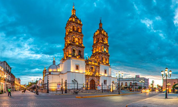 Ruta extrema en la ciudad del Espinazo del Diablo, ¡Atrévete a experimentarla!