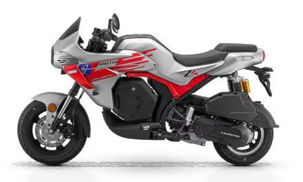 QJMotor SRK 125 E: La Mini MV Agusta que todos querrán conducir
