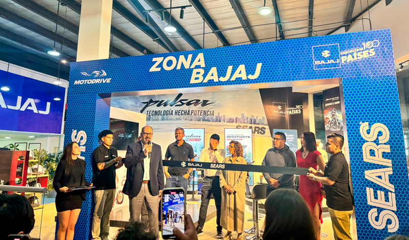 Gran inauguración de la Boutique BAJAJ en SEARS Polanco