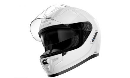 Sena Phantom: El casco inteligente con intercomunicador integrado