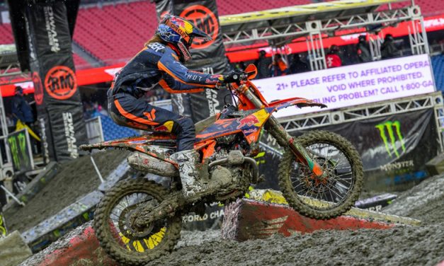 AMA Supercross 2025 – Foxborough: Un duelo de titanes rumbo al título