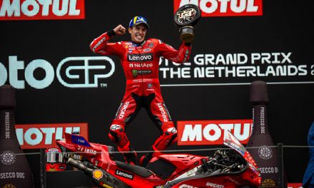 Marc Márquez triunfa en Assen con una victoria estratégica