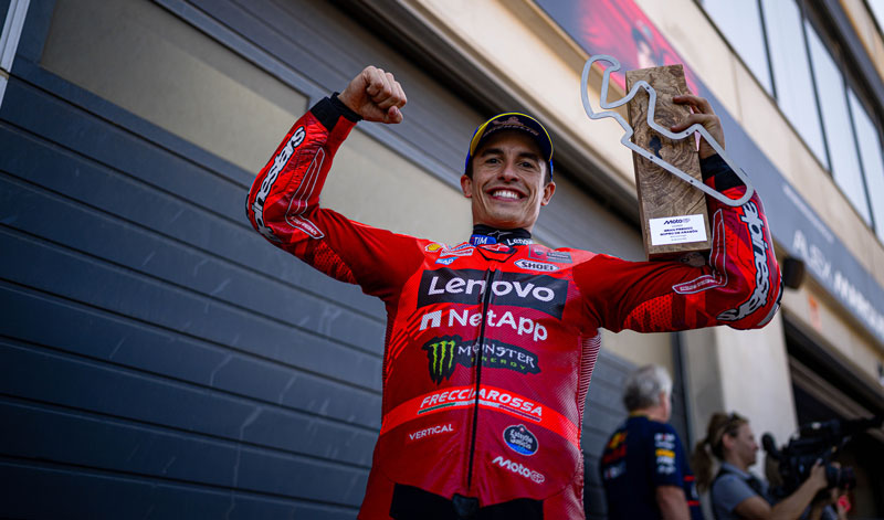 Marc Márquez arrasa en MotorLand Aragón y lidera un podio 100 % Ducati