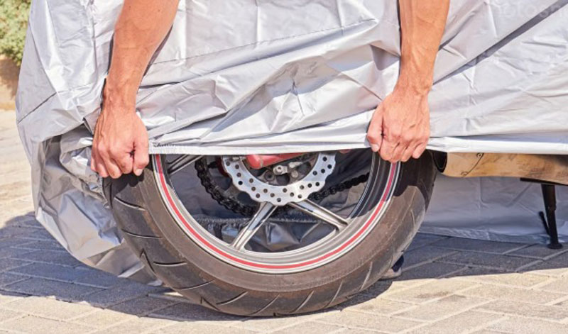 Cuida tu moto en verano: Consejos clave para enfrentar el sol y las altas temperaturas