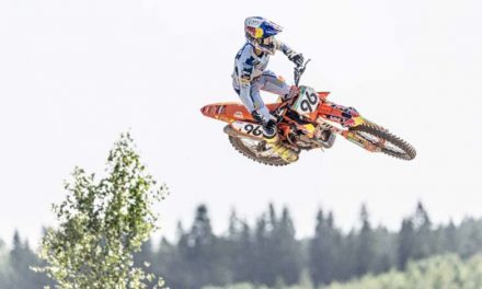 Lucas Coenen y Kay de Wolf arrasan en la arena del Kymiring, del MXGP en Finlandia