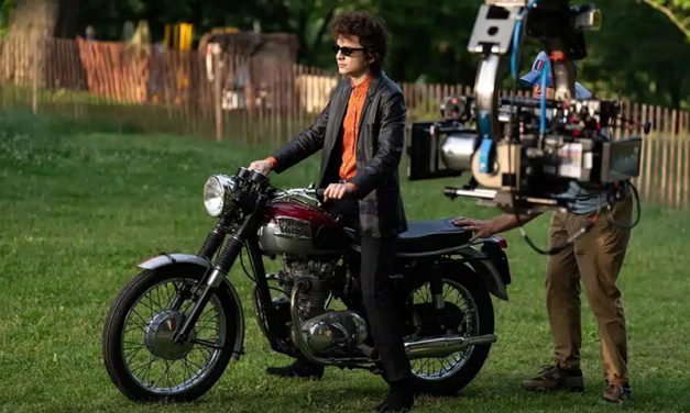 High Side: las motos llegan a Hollywood de la mano de Timothée Chalamet