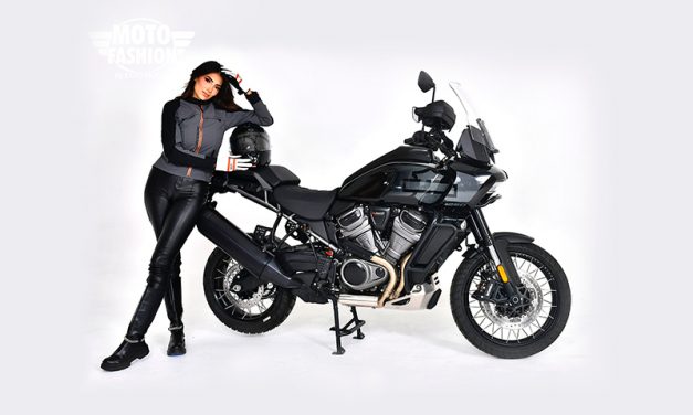 Catherin Peña: Estilo y fuerza sobre la Harley-Davidson Pan America 1250