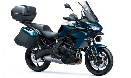 Kawasaki Versys 650 2026: Nueva imagen y mejoras tecnológicas