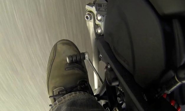 Hace 55 años comenzó el orden en los cambios de moto