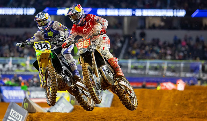 Hunter Lawrence consigue su primer podio en el AMA Supercross