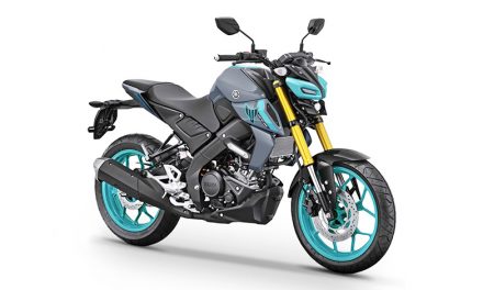 Despierta tu audacia con la YAMAHA MT-15. ¡La oscuridad nunca fue tan divertida!