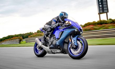 Yamaha patenta un basculante de geometría variable que podría cambiar las reglas del chasis