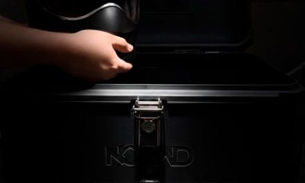 NOMAD 65L: La Fortaleza Negra del Asfalto